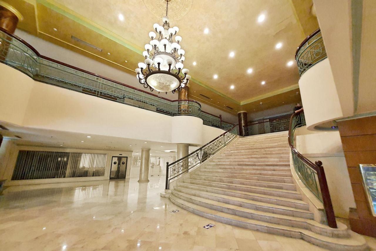 Tunjungan 4* Surabaya