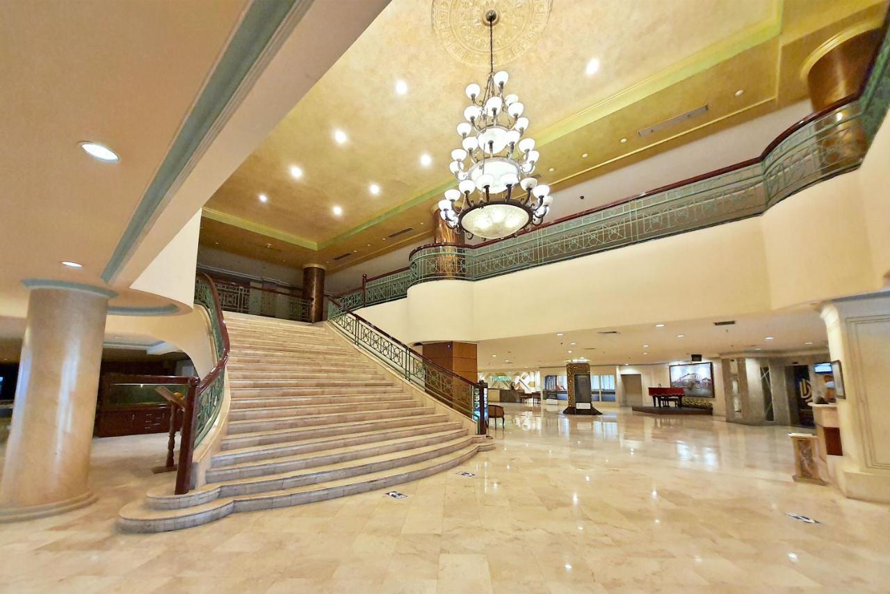 Tunjungan Hotel