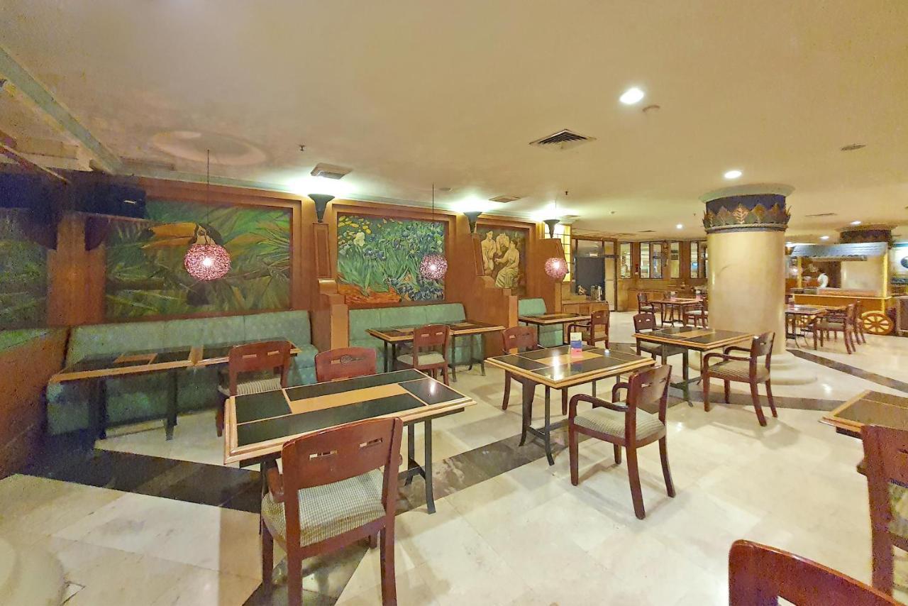 Hotel Tunjungan Surabaya